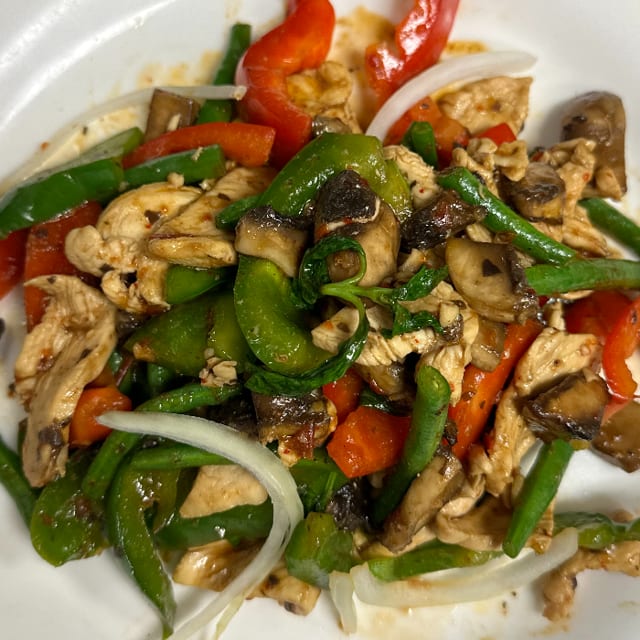 Pad Gra Prow.