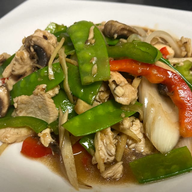 Pad Khing.